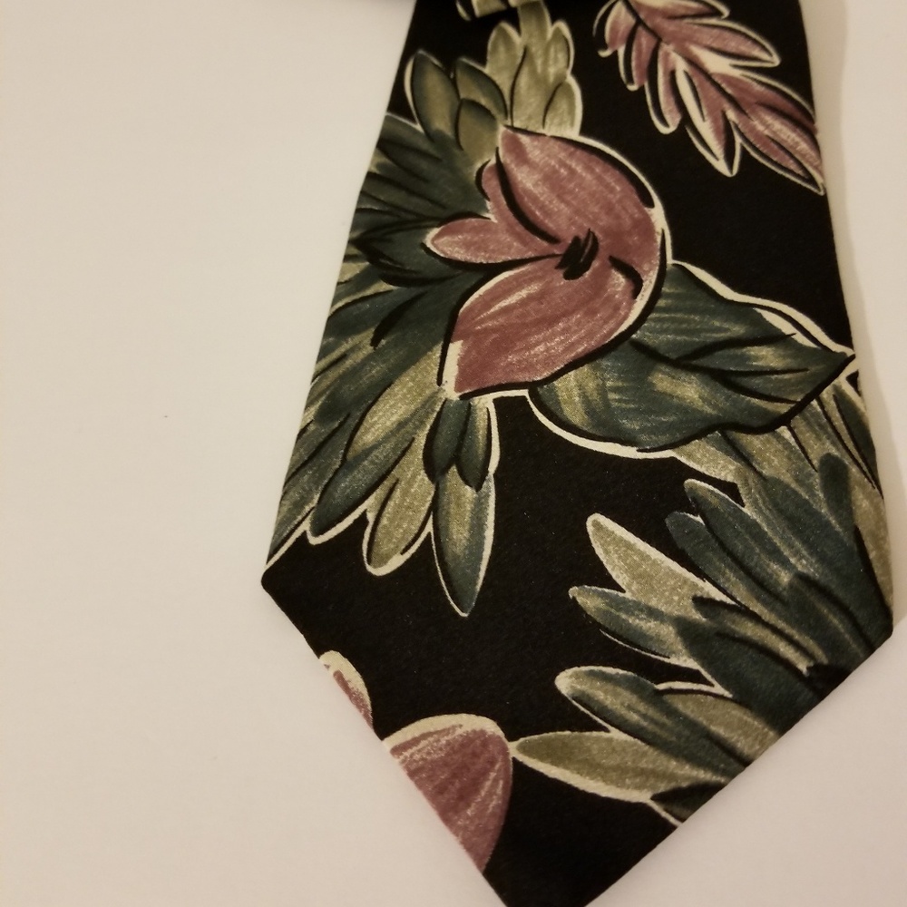 Men's 100% silk tie